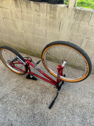 Bicicleta YT Industries Dirtjump