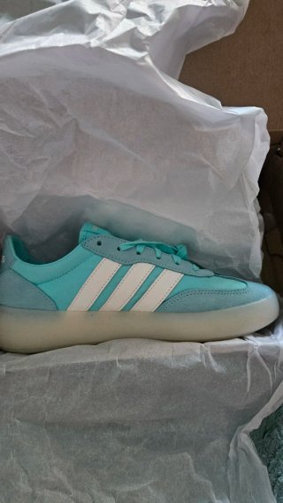 Zapatillas Adidas Mujer Azul Turquesa. Nuevas!