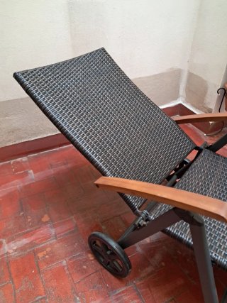 2 Lettini Pieghevoli in Rattan
