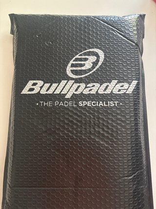 Pala Padel Bullpadel Vertex 05 Wmn a estrenar