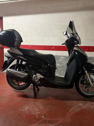 Honda SH 300