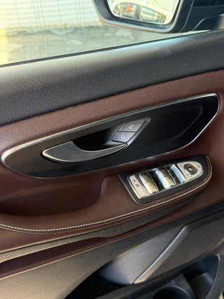 MERCEDES-BENZ CLASE V  V250D AVANTGARDE LARGA 8PZ