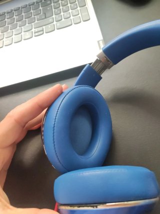 Beats Studio Azul con Cable y Almohadillas Nuevas