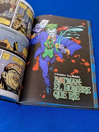 COMIC TAPA DURA BATMAN AÑO UNO