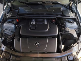 BMW 320 E90
