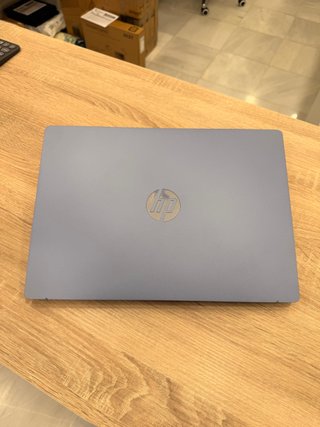 HP Omnibook Intel i5 16GB RAM 512GB SSD