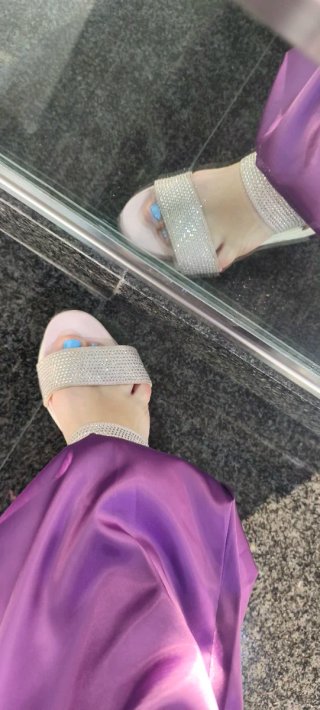 Sandalias de fiesta con pedrería