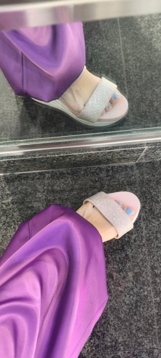 Sandalias de fiesta con pedrería