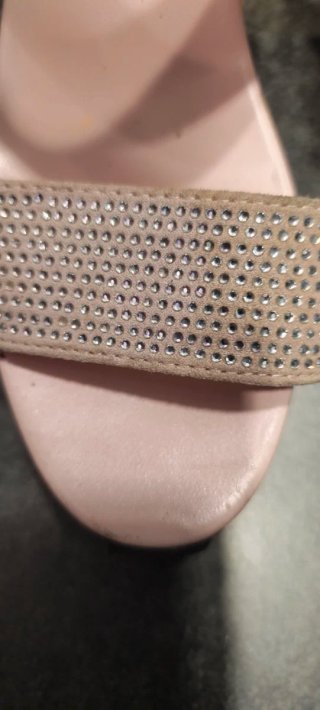 Sandalias de fiesta con pedrería