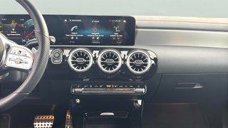 Mercedes-Benz CLA 180 100 kW (136 CV)