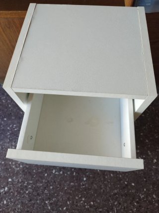 Armario auxiliar blanco y madera
