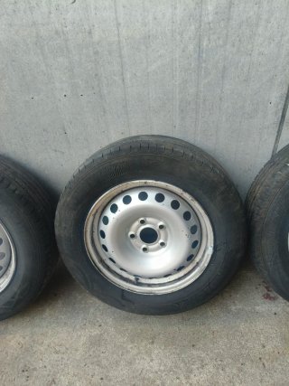 Llantas Kangoo II (4 unidades)