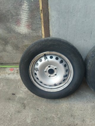 Llantas Kangoo II (4 unidades)