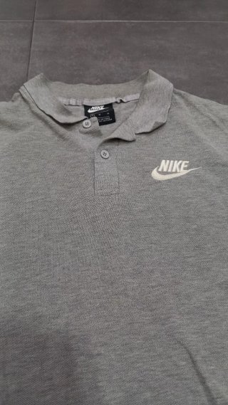 Polo Nike Talla M Gris