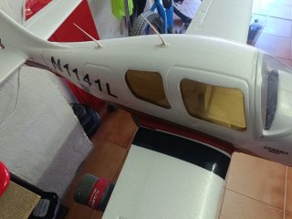 Avión RC Cessna 400 FMS