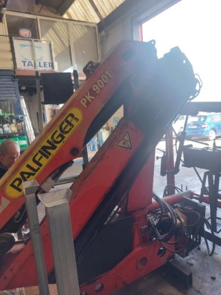 Grúa Palfinger PK 9001