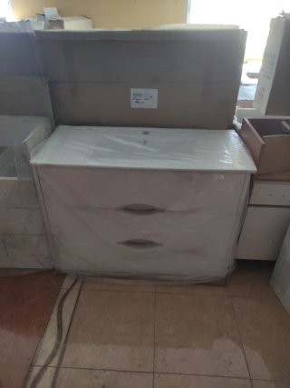 Mueble de baño blanco