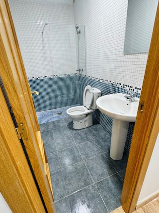SE ALQUILA PISO !!! NUEVO REFORMADO!!!