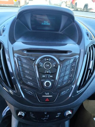 Ford E-Tourneo Courier  1.5 TDCI TITANIUM