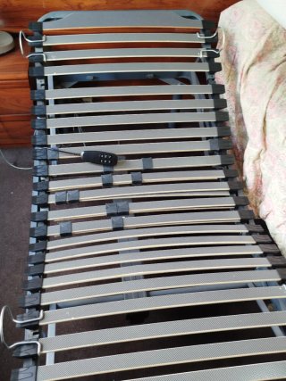 Cama Eléctrica Articulada + Colchón Viscoelástico