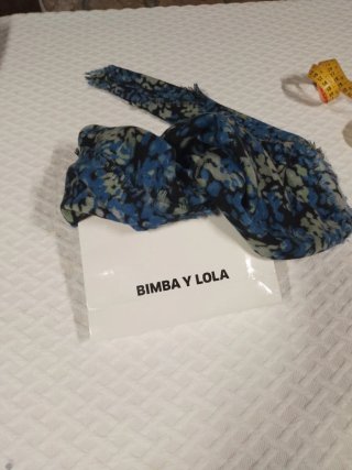 Pañuelo Bimba y Lola estampado
