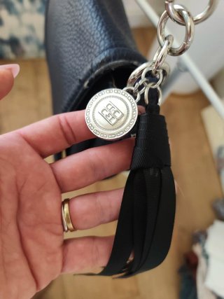 Bolso de hombro azul oscuro