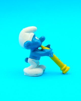 Figura PVC Pitufo Flautista Knockoff