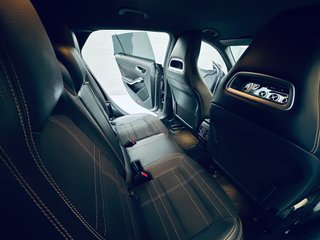 Mercedes-Benz Clase CLA 2015