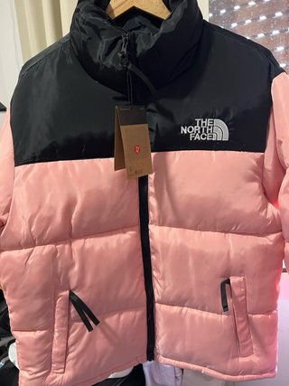 Chaqueta The North Face rosa y negra