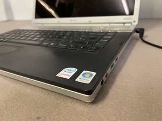 Portátil Sony VAIO VGN-FZ11Z