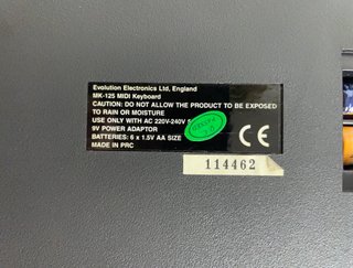 Teclado MIDI Evolution MK125