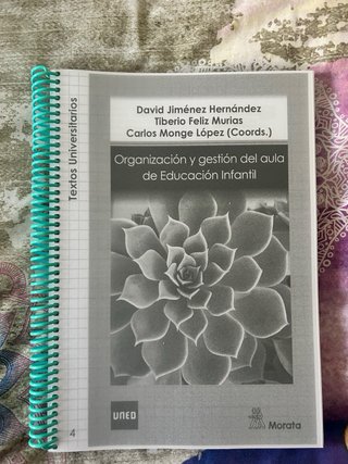 Libros 1º curso UNED
