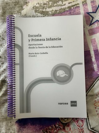 Libros 1º curso UNED