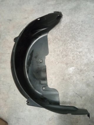 Paso de rueda trasero izquierdo R50