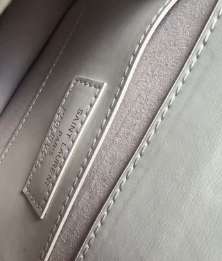Bolso YSL Piel Blanca Cadena Dorada