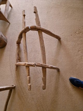 Cesta antigua de mimbre