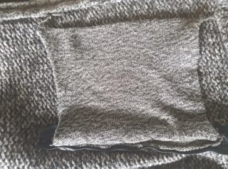 Chaqueta Hollister gris con cremallera