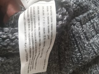 Chaqueta Hollister gris con cremallera