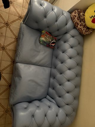Divano 2 posti in pelle azzurro