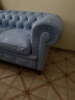 Divano 2 posti in pelle azzurro