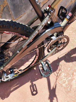 Bicicleta de doble suspensión Cannondale