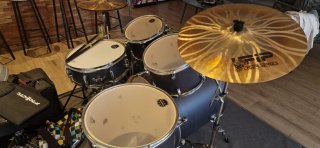 Batería Acústica Mapex + Asiento