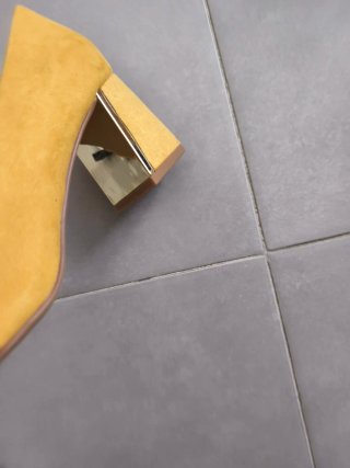 Zapatos tacón Zara mostaza talla 37