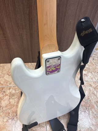 Bajo Electrico Austin