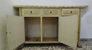 Se regala mueble aparador madera beige y marrón