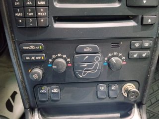 Volvo XC90 2002