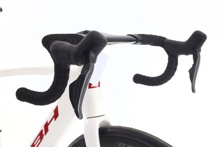 Bicicleta BH Core Race 1.8 Di2 12V t.52 Reacondicionada