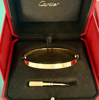 Pulsera Love Cartier Oro