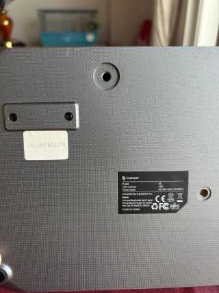 Proyector Bomaker