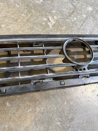 Rejilla Delantera Golf MK2